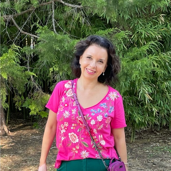 Meet your Posher, Athena - Picture 1 of 3